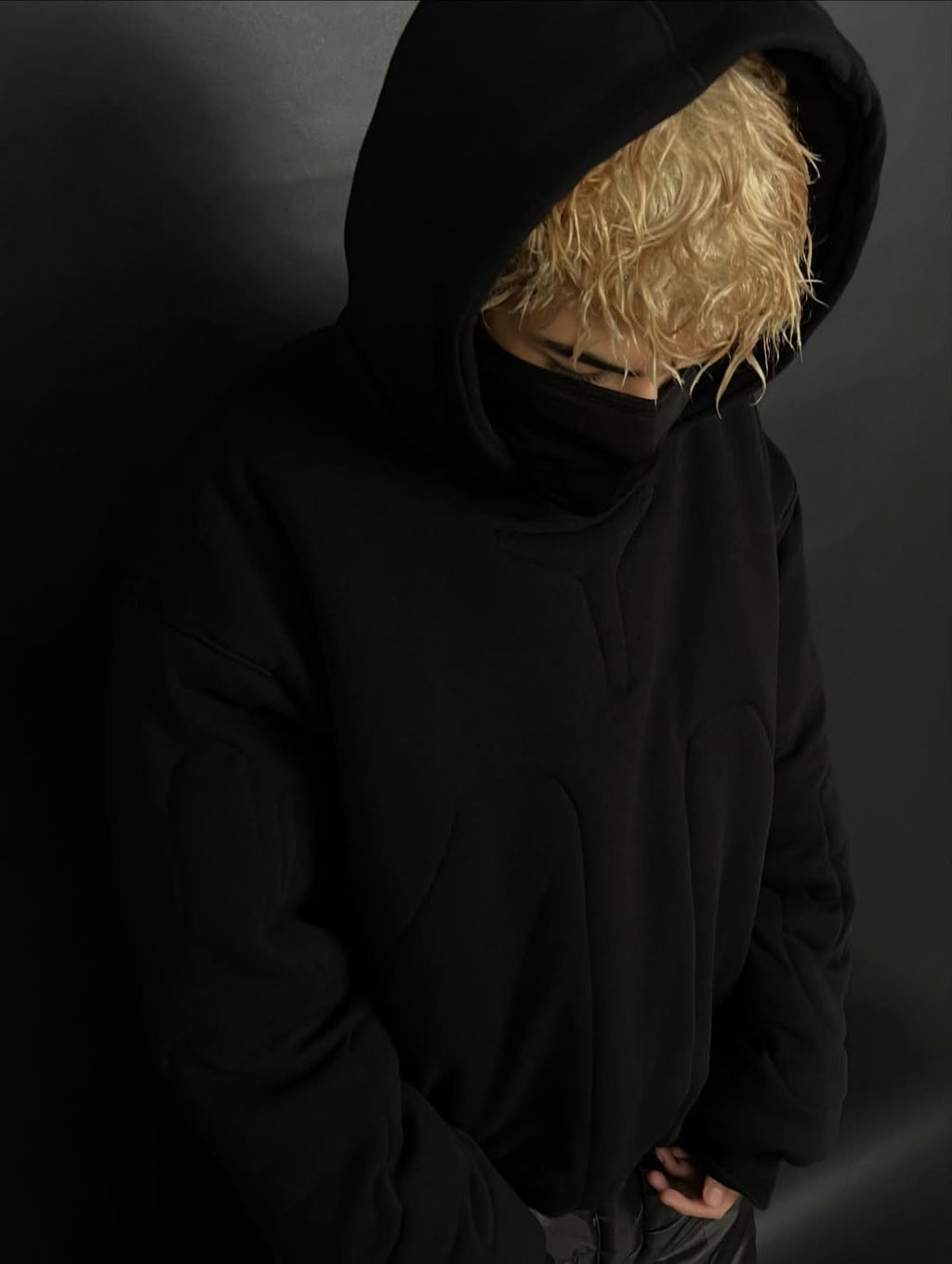 EMULAOR BLACK HOODIE x1
